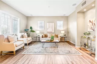 Photo #3: OC23002857 Listing 