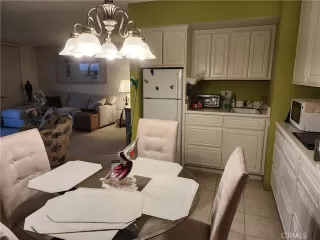 Photo #4: OC23002934 Listing