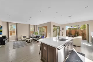 Photo #5: OC23003932 Listing 