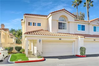 Photo #1: OC23003947 Listing 