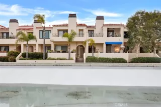 Photo #2: OC23004052 Listing 