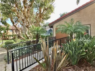 Photo #6: OC23004499 Listing 