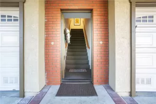 Photo #2: OC23004508 Listing