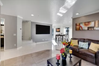 Photo #3: OC23004530 Listing 