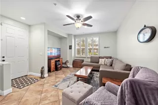 Photo #3: OC23004632 Listing 