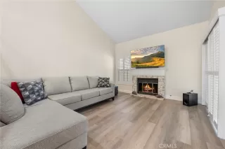 Photo #4: OC23004959 Listing