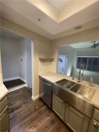 Photo #6: OC23005022 Listing 