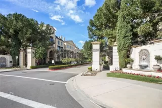 Photo #4: OC23005181 Listing 