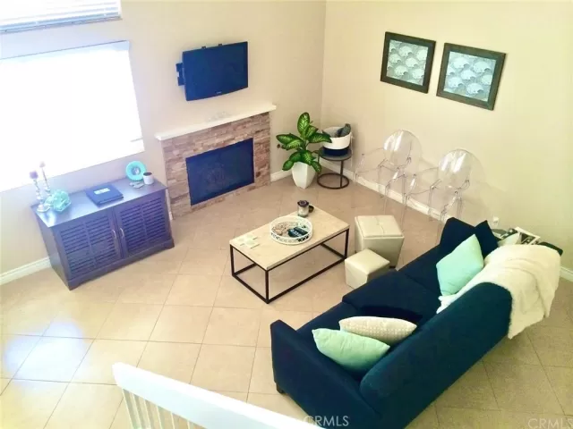 MLS: OC23005281 Condo For Sale