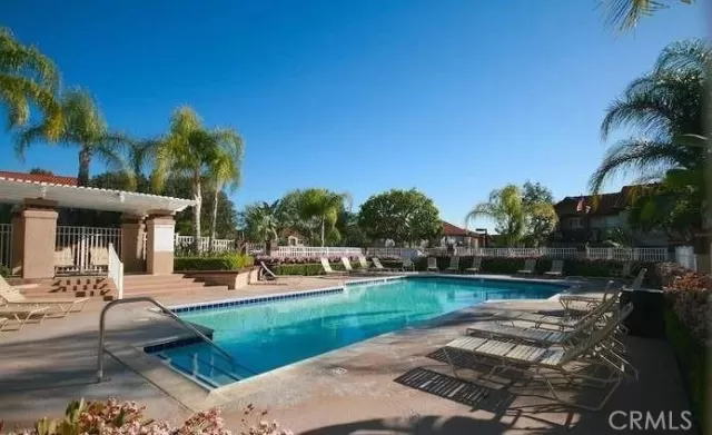 MLS: OC23005322 Condo For Sale