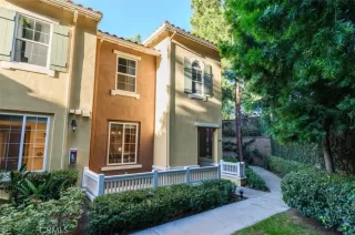 Photo #1: OC23005617 Listing