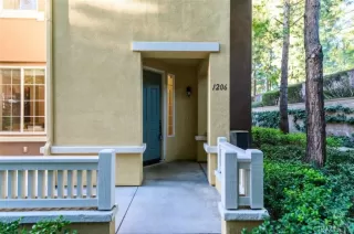 Photo #2: OC23005617 Listing