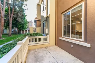 Photo #3: OC23005617 Listing