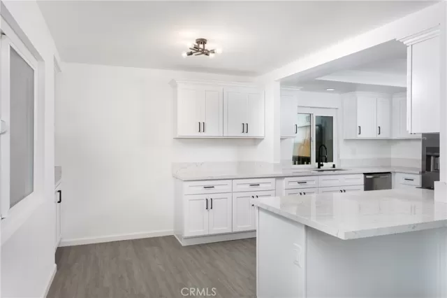 MLS: OC23006052 Condo For Sale