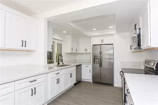 Photo #2: OC23006052 Listing 