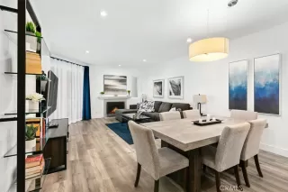 Photo #5: OC23006187 Listing