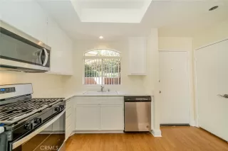 Photo #4: OC23006613 Listing 