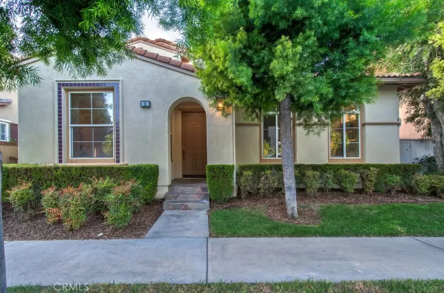 MLS: OC23006630 Condo For Sale