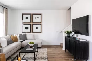 Photo #4: OC23006701 Listing