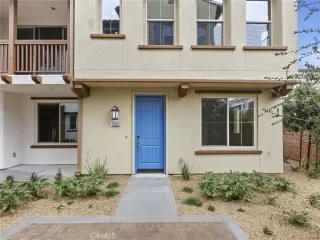 Photo #1: OC23006888 Listing 