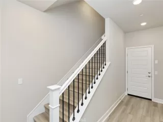 Photo #4: OC23006888 Listing 