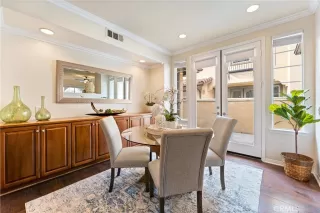 Photo #5: OC23007106 Listing 