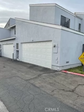 Photo #1: OC23007140 Listing 