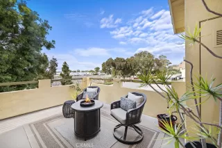 Photo #1: OC23007333 Listing 