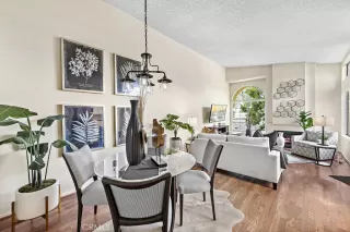 Photo #4: OC23007333 Listing 