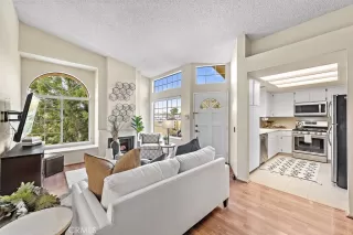 Photo #6: OC23007333 Listing 