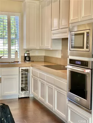 Photo #4: OC23007546 Listing 