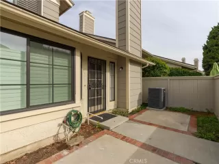 Photo #3: OC23007646 Listing 