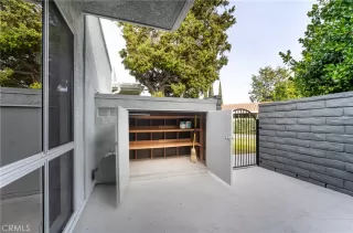 Photo #3: OC23007761 Listing