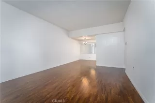 Photo #5: OC23007761 Listing