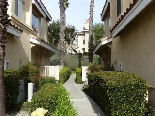 Photo #4: OC23007765 Listing 