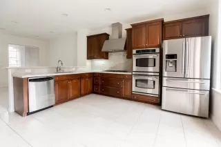 Photo #1: OC23007803 Listing 