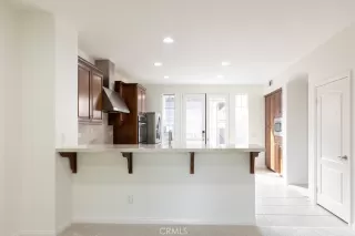 Photo #3: OC23007803 Listing 