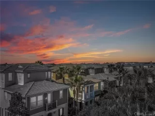 Photo #2: OC23008143 Listing