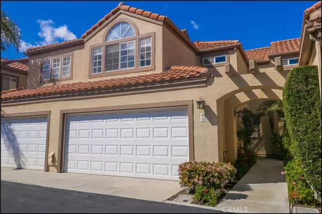 MLS: OC23008210 Condo For Sale