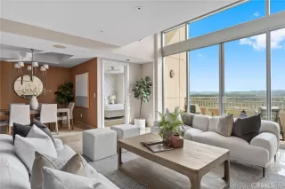 Photo #2: OC23008516 Listing 