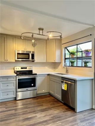 Photo #1: OC23008538 Listing 