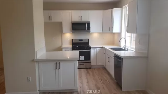 MLS: OC23008570 Condo For Sale