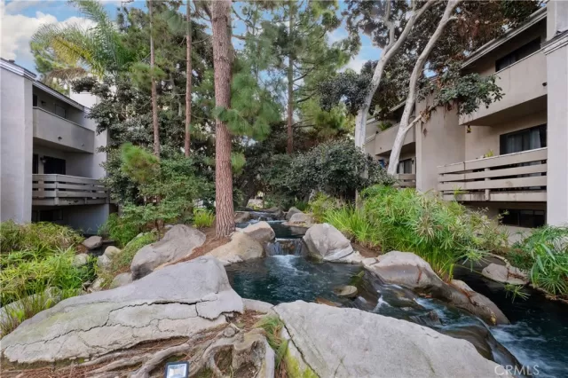 MLS: OC23008634 Condo For Sale