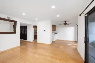 Photo #6: OC23008634 Listing 