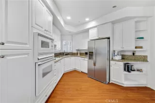 Photo #5: OC23008710 Listing