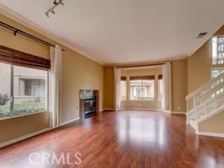 Photo #2: OC23009092 Listing 