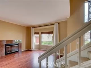 Photo #3: OC23009092 Listing 