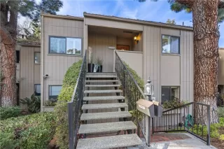 Photo #2: OC23009421 Listing