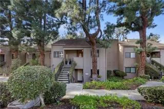 Photo #4: OC23009421 Listing