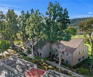 Photo #5: OC23009421 Listing